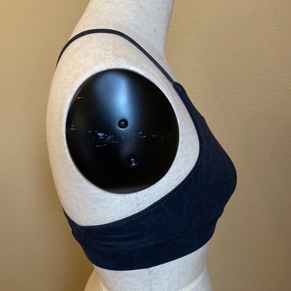 NWT - activewear lot - Picture 7 of 13